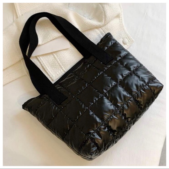 Chic Embossed Stitch Shoulder Tote Bag - Picture 2 of 5